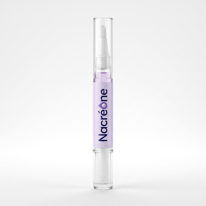 Nacréone cosmetic clear-nail pen — water-droplet hero studio shot